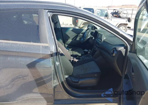 2021 Hyundai Kona Sel z USA, uszkodzony, nr VIN KM8K22AA3MU610538